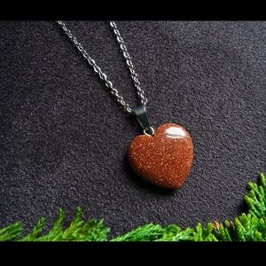 Gold sandstone heart pendant silver necklace
